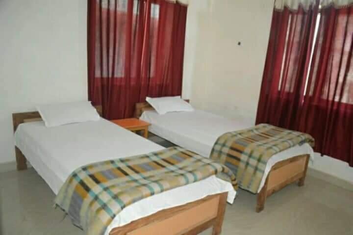 Middle Way Home Stay Bodh Gaya Εξωτερικό φωτογραφία
